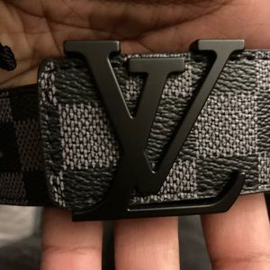 Louis Vuitton belt